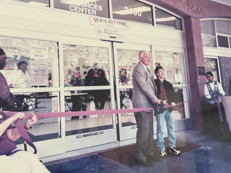 Photo of DSRC grand opening ribbon cutting in 2000